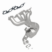 Cargar imagen en el visor de la galería, MagnaFlow Conv DF 05-11 Volvo XC90 4.4L Rear