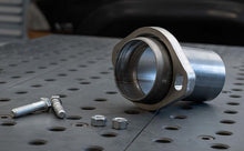 Cargar imagen en el visor de la galería, MagnaFlow Univ Ball Flange 2.5inch