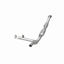 Cargar imagen en el visor de la galería, MagnaFlow Conv DF 99 Ford F-150 4.6L
