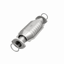 Cargar imagen en el visor de la galería, MagnaFlow Conv DF Tacoma 95-98 2.7L/3.4L