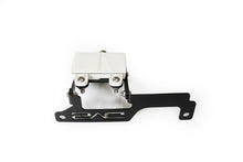 Cargar imagen en el visor de la galería, DV8 Offroad 2021+ Ford Bronco Soporte de reubicación del control de crucero adaptativo