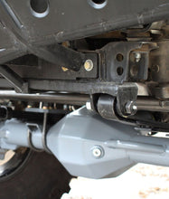 Cargar imagen en el visor de la galería, 79-95 Toyota Pickup Low Profile Front Spring Hanger All Pro Off Road