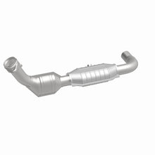 Cargar imagen en el visor de la galería, MagnaFlow Conv DF 99-00 Expedition 4.6 2WD DS