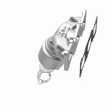 Cargar imagen en el visor de la galería, MagnaFlow Front Converter Manifold Direct Fit 12-17 Hyundai Azera 3.3L