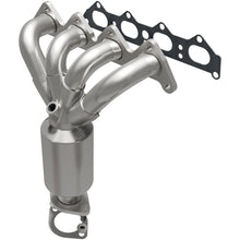 Load image into Gallery viewer, MagnaFlow Conv DF 05-08 Kia Sportage 2.0L