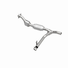 Cargar imagen en el visor de la galería, MagnaFlow Conv DF 99 Ford F-150 4.6L
