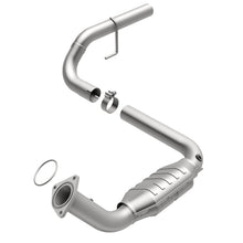 Cargar imagen en el visor de la galería, MagnaFlow Conv DF 03-06 Silverado SS Driver Side