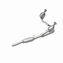 Cargar imagen en el visor de la galería, MagnaFlow Conv DF 00-03 Dodge Dakota 3.9L