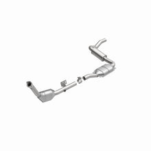 Cargar imagen en el visor de la galería, MagnaFlow Conv DF 2003 Mercedes ML320 3.2L