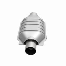 Cargar imagen en el visor de la galería, MagnaFlow Conv Universal 2.25in Inlet 2.25in Outlet 16in Length 6.375in Width