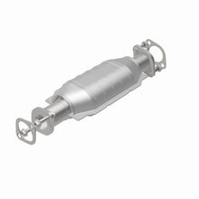 Cargar imagen en el visor de la galería, MagnaFlow Conv DF 05-10 Kia Sportage 2.7L