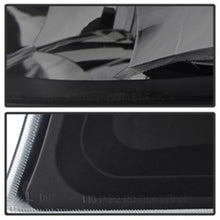 Cargar imagen en el visor de la galería, Xtune Chevy Silverado 2500HD 03-06 Crystal Headlights w/ Bumper Lights HD-JH-CSIL03-AM-BSM-SET