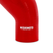 Cargar imagen en el visor de la galería, Acoplador reductor de silicona Mishimoto 45 grados 2,25 pulgadas a 2,5 pulgadas - Rojo