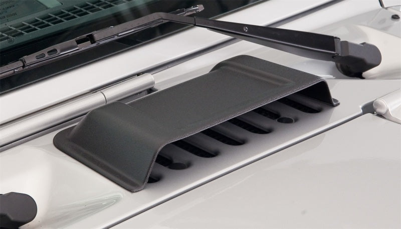 Bushwacker 98-18 Jeep Wrangler Trail Armor Hood Scoop (Tpo texturizado) - Negro