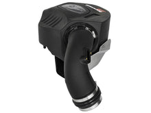 Cargar imagen en el visor de la galería, aFe Momentum GT Pro 5R Sistema de admisión de aire frío 16-17 BMW 340i/ix B58