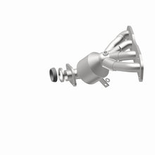 Cargar imagen en el visor de la galería, MagnaFlow Conv Direct Fit 09-14 Sentra 2.0L Manifold