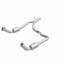 Cargar imagen en el visor de la galería, Magnaflow Conv DF 2009-2014 E-150 4.6 L Underbody