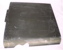 Cargar imagen en el visor de la galería, Omix Hood- 50-52 Willys M38s