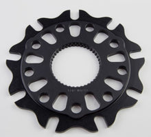 Cargar imagen en el visor de la galería, Wilwood Rotor Adaptor Floating - Sprint Right Rear 9 x 7.00 BC Splined