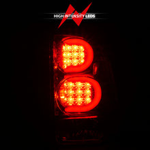 Cargar imagen en el visor de la galería, ANZO 2002-2009 Chevrolet Trailblazer luces traseras LED con barra de luz, carcasa cromada, lente transparente