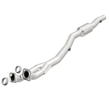 Cargar imagen en el visor de la galería, MagnaFlow Conv DF 97-98 BMW 540I / 97-98 740I / 96-98 740IL 4.4LD/S