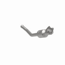Cargar imagen en el visor de la galería, Magnaflow 13-15 Dodge Durango V6 3.6L OEM Grade / EPA Compliant Direct-Fit Catalytic Converter