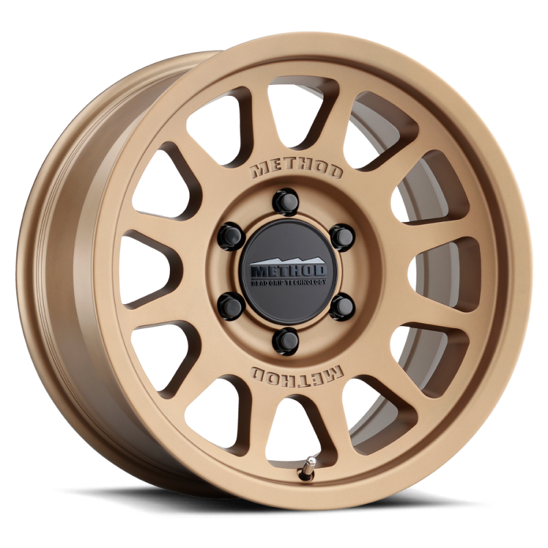Method MR703 17x7.5 +50mm Offset 6x130 84.1mm CB Rueda de bronce Method