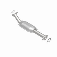 Cargar imagen en el visor de la galería, MagnaFlow Conv DF 03-04 Toyota Tundra V8 4.7L Gas