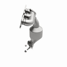 Cargar imagen en el visor de la galería, MagnaFlow Conv DF 08-09 Toyota Highlander 3.3L