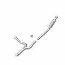 Cargar imagen en el visor de la galería, MagnaFlow Conv DF 04-05 Ram1500 PS OEM