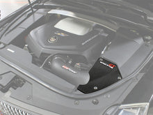Cargar imagen en el visor de la galería, aFe Momentum GT Cubierta de la carcasa del sistema de admisión de fibra de carbono 09-15 Cadillac CTS-V V8-6.2L (sc)