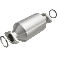Cargar imagen en el visor de la galería, MagnaFlow 85-95 Toyota 4Runner L4-2.4L California Catalytic Converter Direct Fit