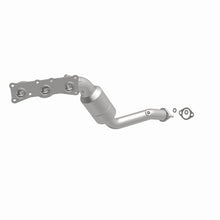 Cargar imagen en el visor de la galería, MagnaFlow Conv DF 08-09 528i 3.0L Front