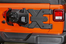 Cargar imagen en el visor de la galería, Rugged Ridge Spartacus HD Tire Carrier Hinge Casting 18-20 Jeep Wrangler JL