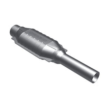 Cargar imagen en el visor de la galería, MagnaFlow Conv DF GM 23 X 6.5 X 4 2.25/3