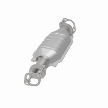 Cargar imagen en el visor de la galería, MagnaFlow Conv DF 05-10 Kia Sportage 2.7L