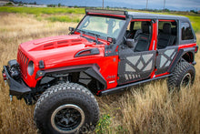 Cargar imagen en el visor de la galería, Capó de dispersión de calor DV8 Offroad 18+ Jeep JL - Imprimación negra