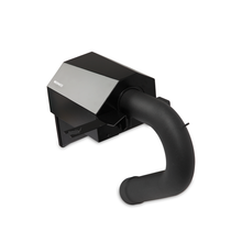 Cargar imagen en el visor de la galería, Mishimoto BMW 12-13 320i/328i / 14-15 428i / 15-16 228i Kit de admisión de aire de alto rendimiento - Negro arrugado