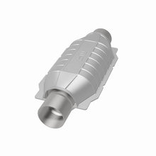 Cargar imagen en el visor de la galería, MagnaFlow Conv Universal 2 pulgadas PC2 trasero