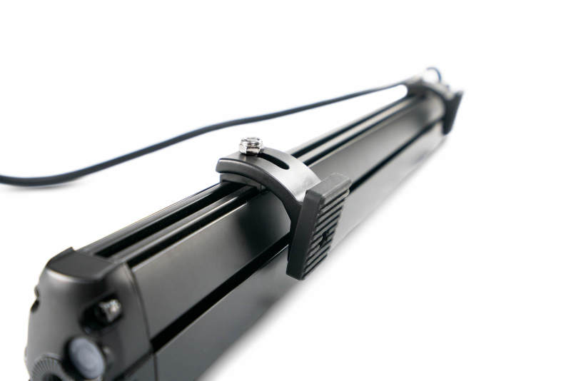 Soporte de barra de luz DV8 Offroad Elite Series para BE20EW105W