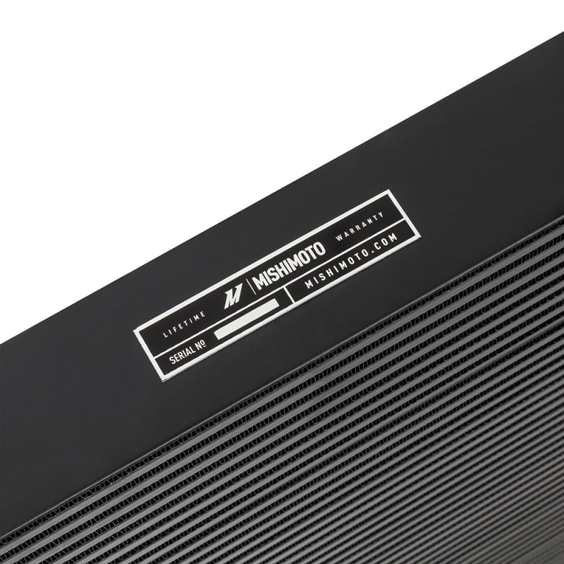Mishimoto 17-19 GM 6.6L L5P Duramax Intercooler - Negro