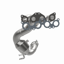 Cargar imagen en el visor de la galería, MagnaFlow Conv DF 05-11 Volvo XC90 4.4L Rear