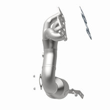 Cargar imagen en el visor de la galería, MagnaFlow Conv DF 05-11 Volvo XC90 4.4L Rear