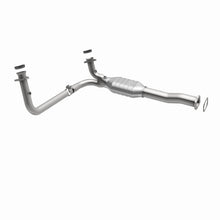 Cargar imagen en el visor de la galería, MagnaFlow Conv DF GM 1500/2500/3500 Truck 96-