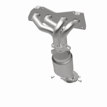 Cargar imagen en el visor de la galería, MagnaFlow Converter Manifold Direct Fit California Grade 10-11 Toyota Camry 2.5L