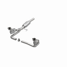 Cargar imagen en el visor de la galería, MagnaFlow Conv DF 00-03 Dodge Dakota 3.9L