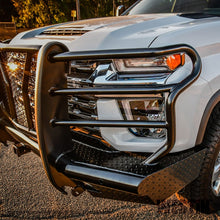 Cargar imagen en el visor de la galería, Westin 20-21 Chevrolet 2500/3500 HDX Bandit Front Bumper - Black