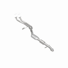 Cargar imagen en el visor de la galería, MagnaFlow Conv Direct Fit OEM 98-99 323i 2.5L Underbody