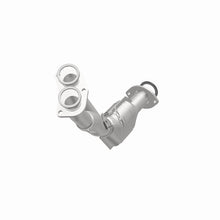 Cargar imagen en el visor de la galería, MagnaFlow Conv DF 01-04 Tacoma 2.7L front 49S