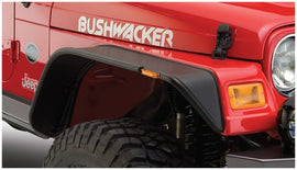 Bushwacker 97-06 Jeep TJ bengalas estilo plano 2 piezas - negro